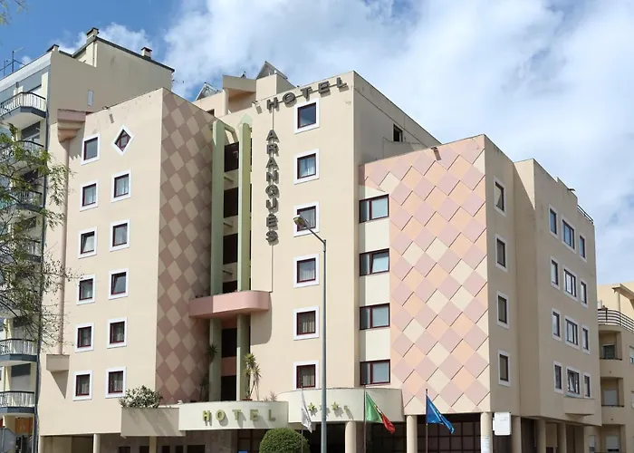 Hotel Arangues
