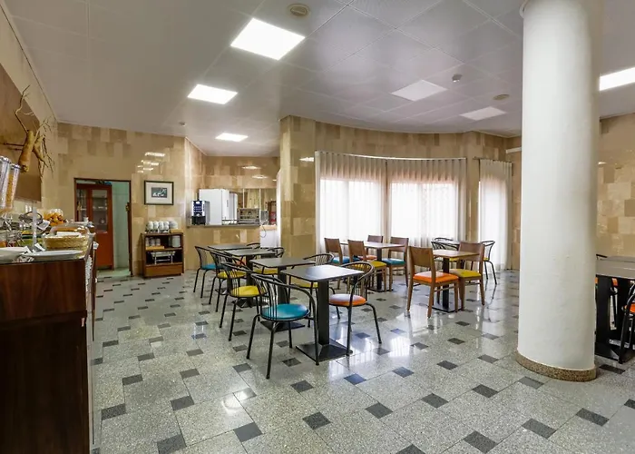 Hotel Arangues